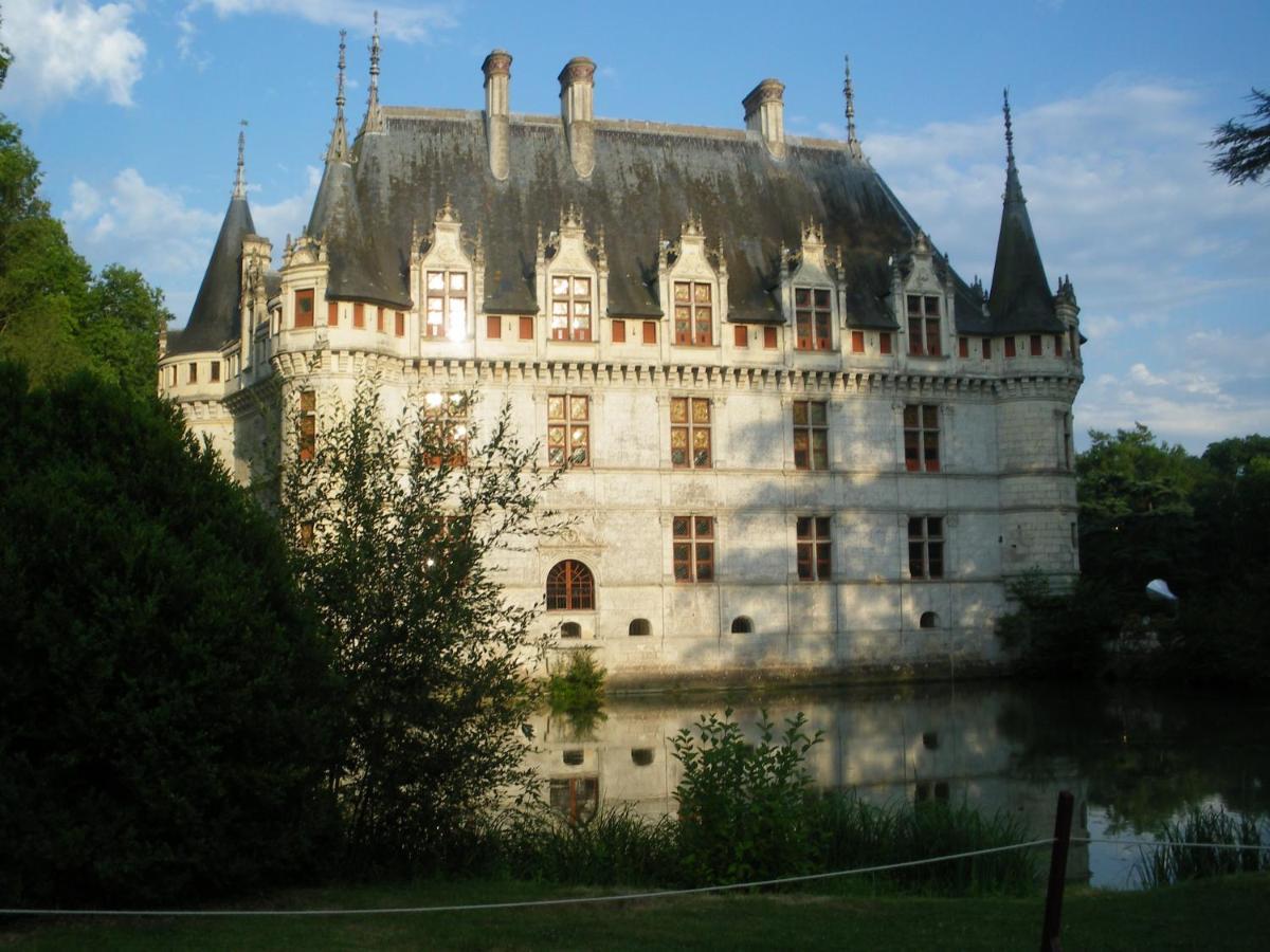 Bed and Breakfast Bienvenue A L'Andruere Cheille Екстер'єр фото